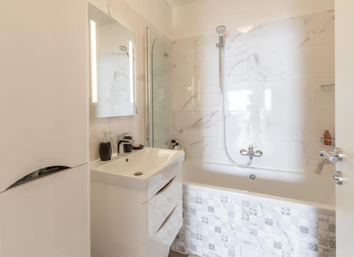 Penthouse Horizont Lägenhet Split Exteriör bild